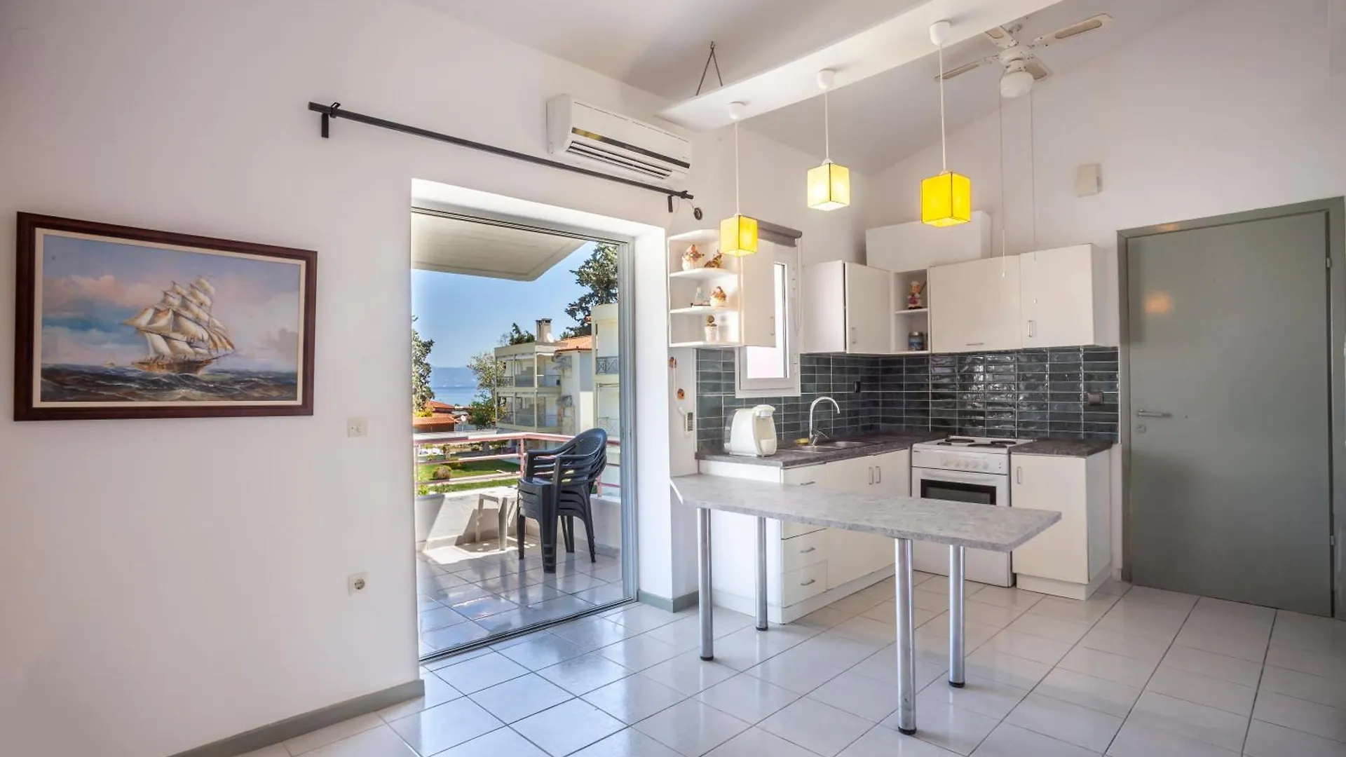 Sofia Summer Apartment Pefkochori 0*,  Greece