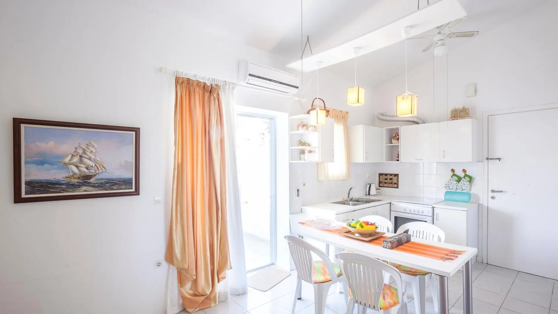 Sofia Summer Apartment Pefkochori Greece